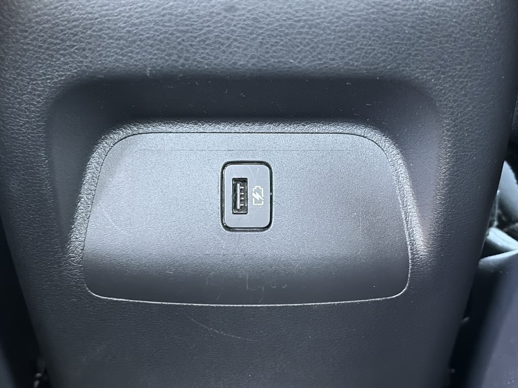 Used 2024 Nissan Sentra SV FWD image 19