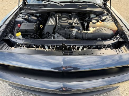 Used 2018 Dodge Challenger R/T Scat Pack image 19