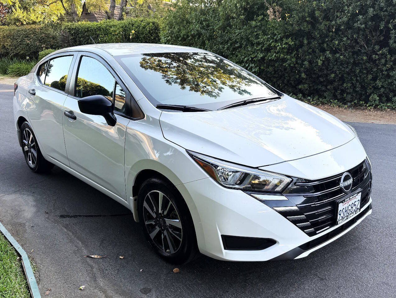 Used 2024 Nissan Versa S w/ S Plus Package FWD image 9