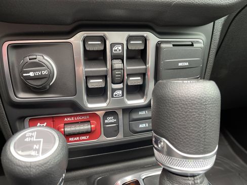 New 2026 Jeep Gladiator Willys image 31