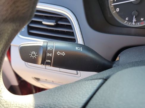 Used 2016 Hyundai Sonata SE FWD image 26