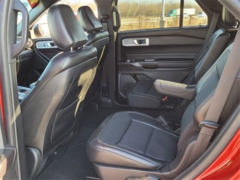 Used 2020 Ford Explorer Limited image 6