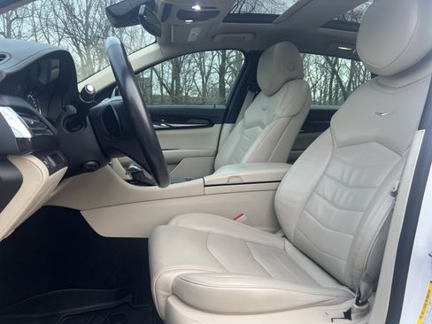 Used 2018 Cadillac CT6 AWD image 21