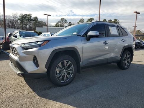 Used 2024 Toyota RAV4 Limited image 3