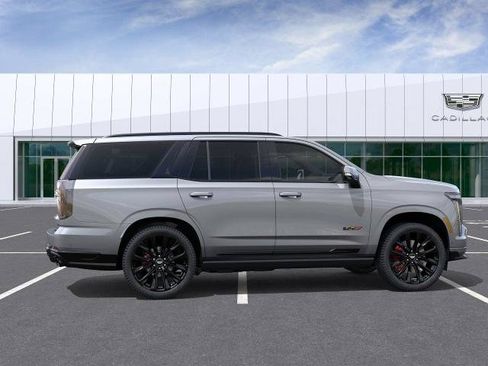 New 2026 Cadillac Escalade V w/ LPO, ONYX Package AWD/4WD image 2