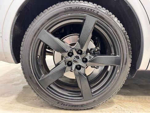 Used 2022 Audi SQ5 Premium image 13