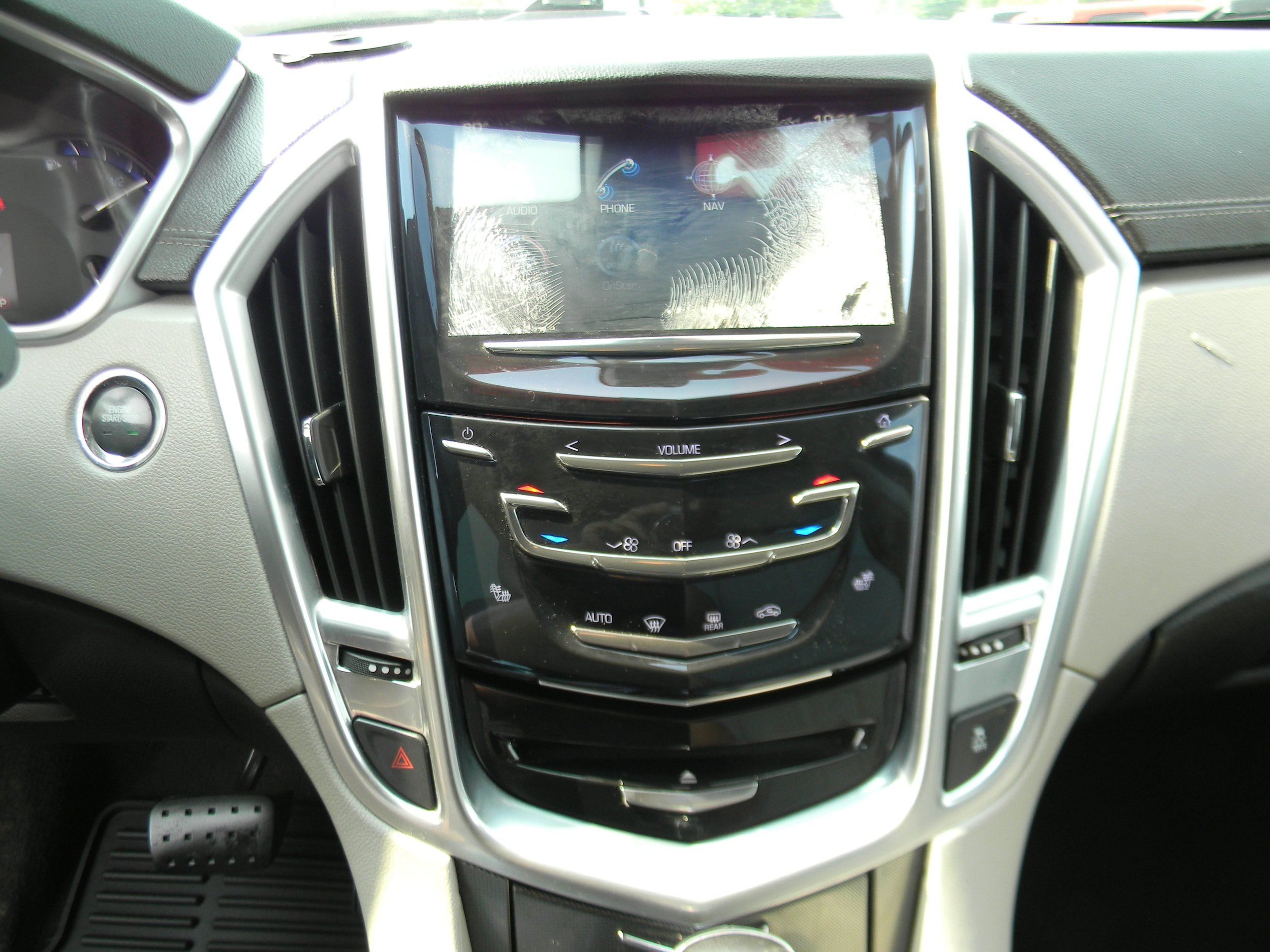 Used 2013 Cadillac SRX FWD image 9