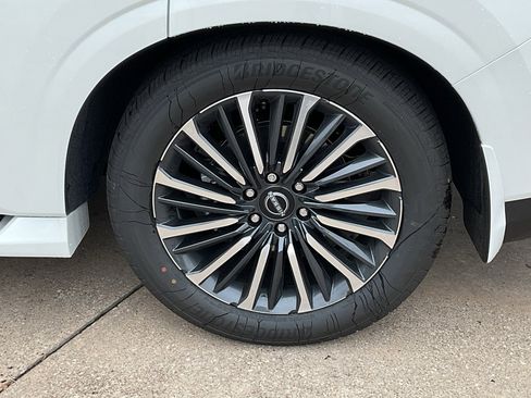 New 2026 Nissan Armada Platinum Reserve image 8