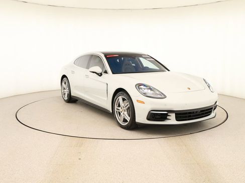 Used 2018 Porsche Panamera 4S AWD/4WD image 10
