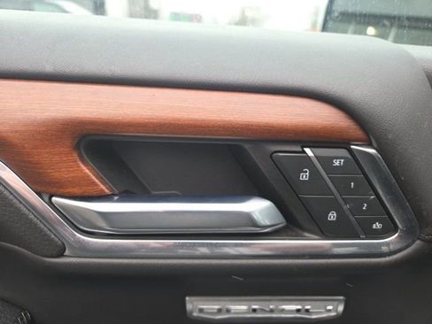 Used 2023 GMC Sierra 1500 Denali w/ Denali Reserve Package image 20