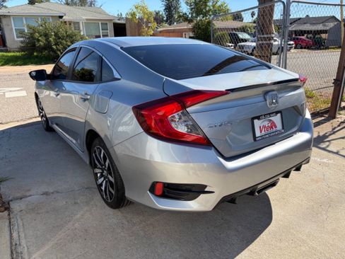 Used 2020 Honda Civic Sport image 3