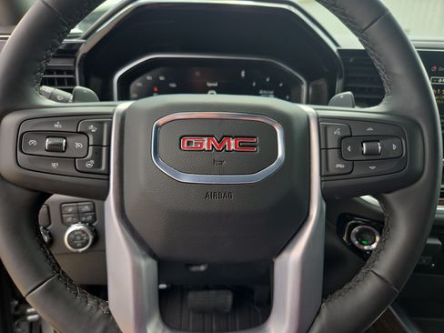Used 2026 GMC Sierra 1500 Elevation w/ Elevation Premium Package RWD image 18
