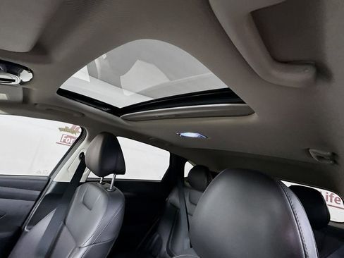 Certified 2025 Hyundai Tucson SEL image 12