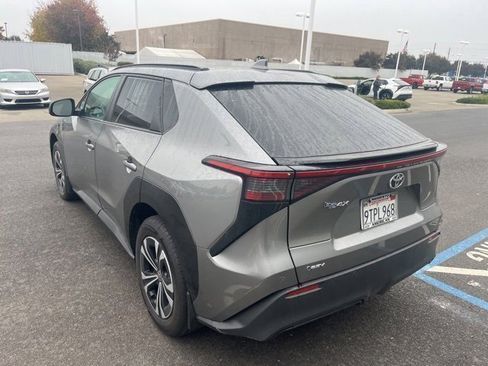 Used 2024 Toyota bZ4X XLE image 7