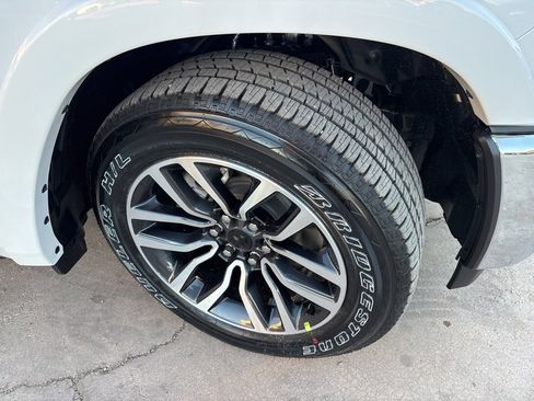 New 2026 RAM 1500 Limited image 12