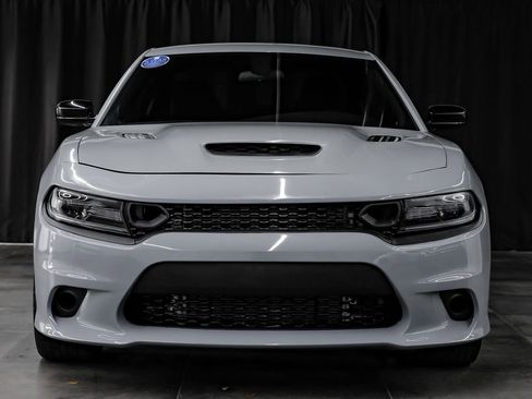 Used 2021 Dodge Charger SXT w/ Blacktop Package image 7