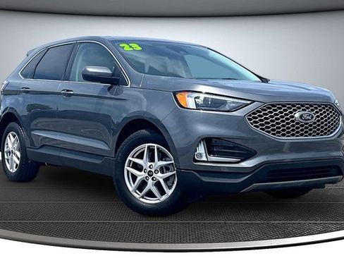 Used 2023 Ford Edge SEL w/ Convenience Package AWD/4WD image 3