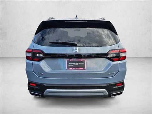 New 2025 Honda Pilot Elite image 6