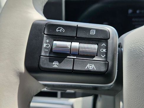 Used 2026 Hyundai Santa Fe SEL FWD image 26