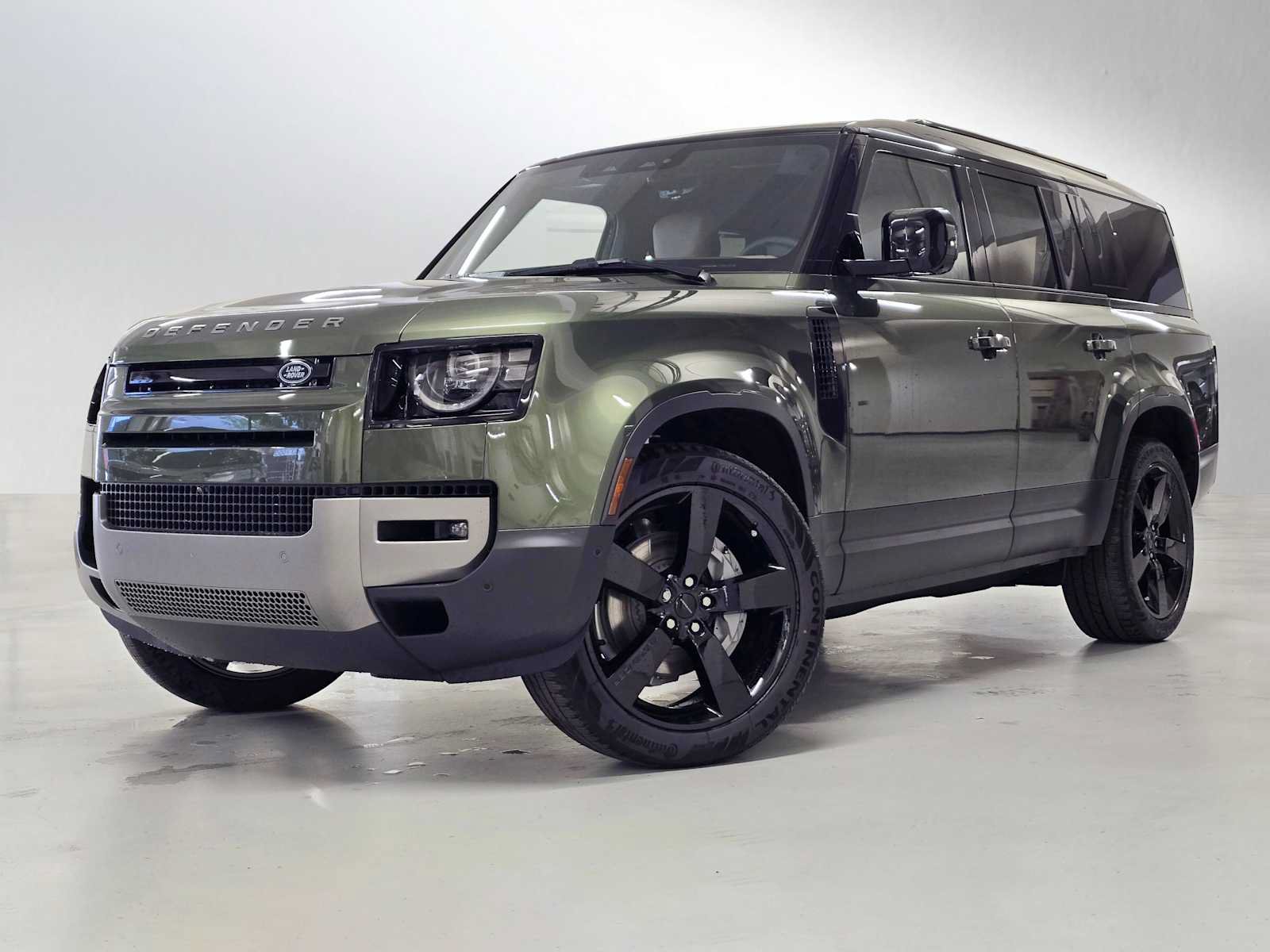 New 2026 Land Rover Defender 130 S AWD/4WD image 1