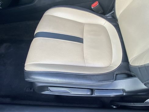 Used 2017 Honda Civic EX-L image 10