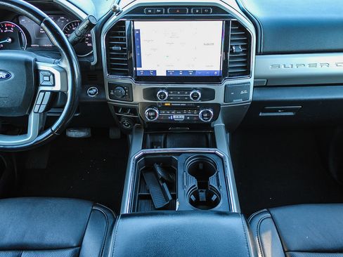 Used 2022 Ford F350 Lariat w/ Black Appearance Package image 13