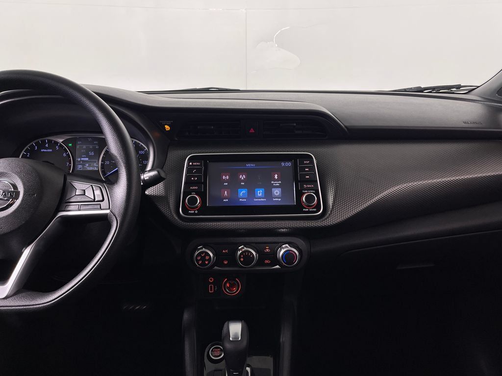 Used 2020 Nissan Kicks S FWD image 15