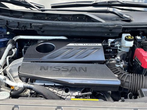 Used 2025 Nissan Rogue SV AWD/4WD image 30