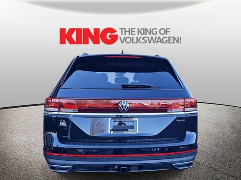 New 2026 Volkswagen Atlas SE image 4