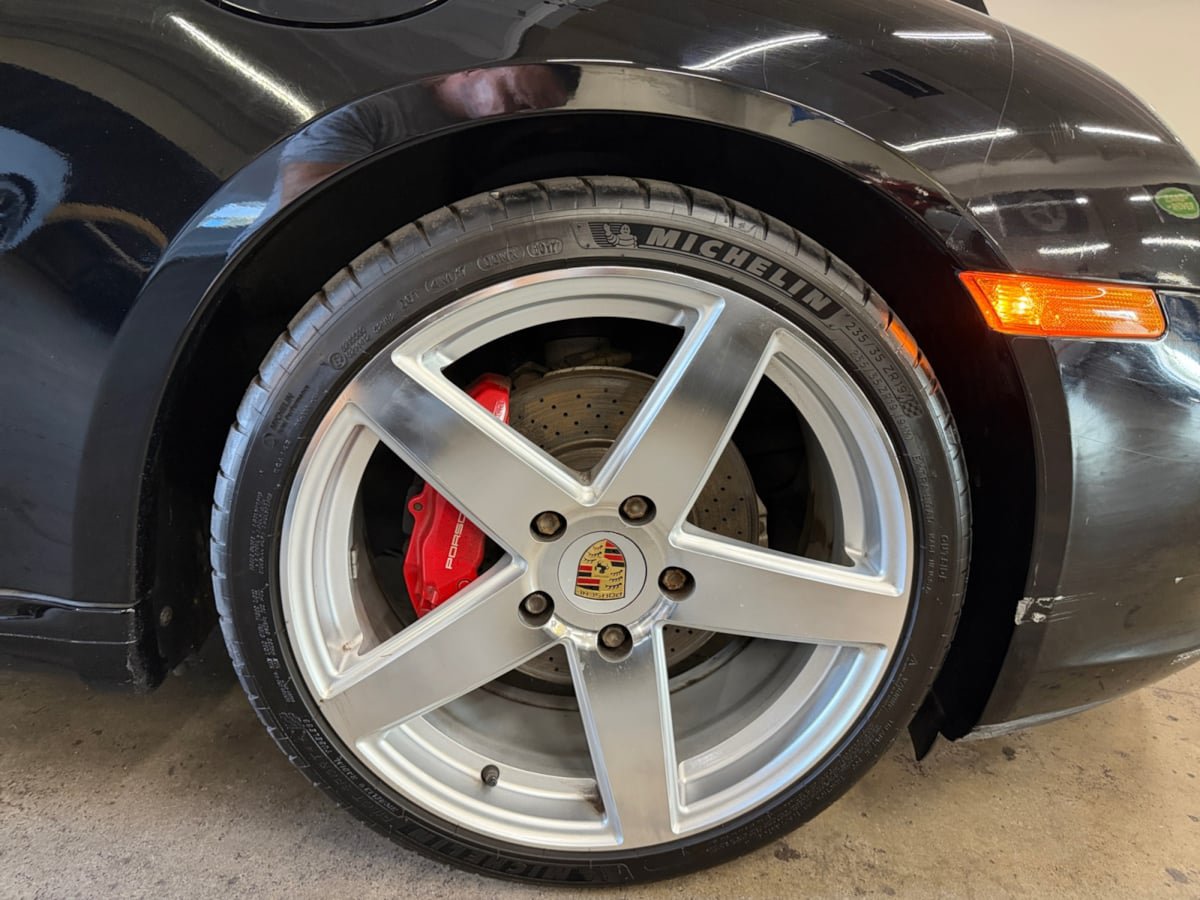 Used 2006 Porsche Boxster S RWD image 25