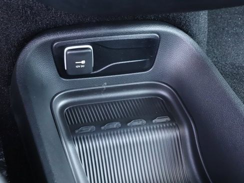 New 2026 Chrysler Pacifica Select image 30