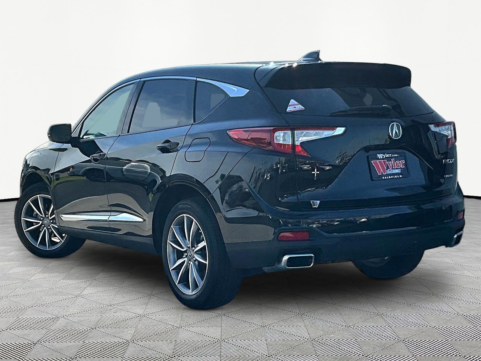 Used 2024 Acura RDX w/ Technology Package AWD/4WD image 4