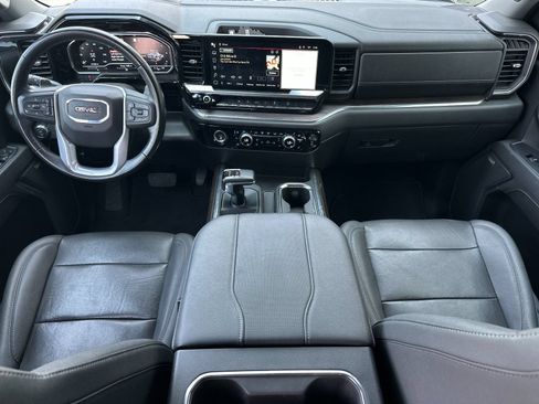Used 2023 GMC Sierra 1500 SLT AWD/4WD image 12