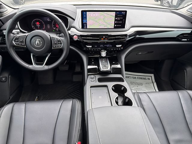 Used 2025 Acura MDX w/ Technology Package FWD image 23