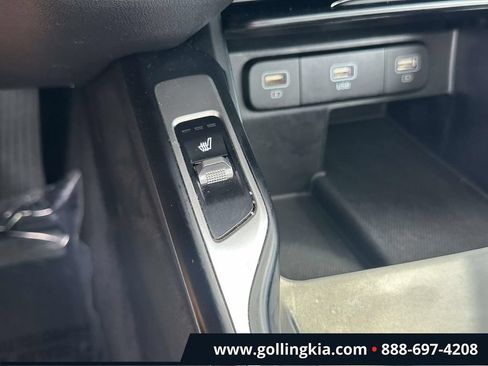 Used 2022 Kia Sorento S w/ Panoramic Sunroof Package AWD/4WD image 31