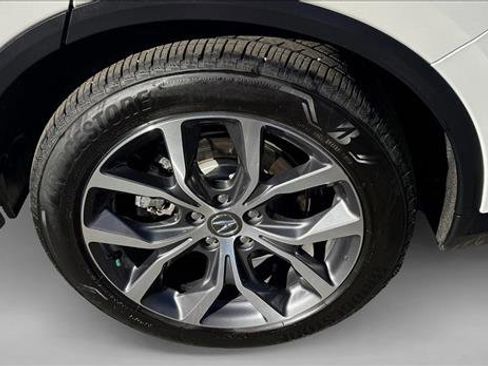 Used 2024 Acura MDX SH-AWD w/ Technology Package image 9