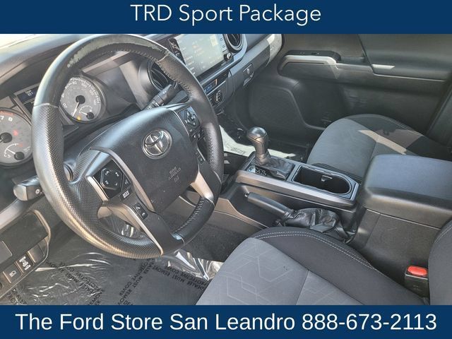 Used 2021 Toyota Tacoma TRD Sport w/ Technology Package RWD image 14