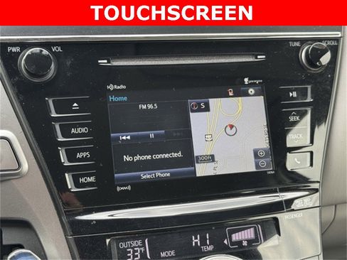 Certified 2017 Toyota Prius V Four image 5