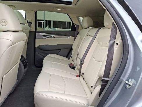 Certified 2024 Cadillac XT5 Premium Luxury image 12