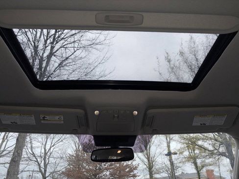 Certified 2024 Nissan Armada SL w/ Captain's Chairs Package image 14