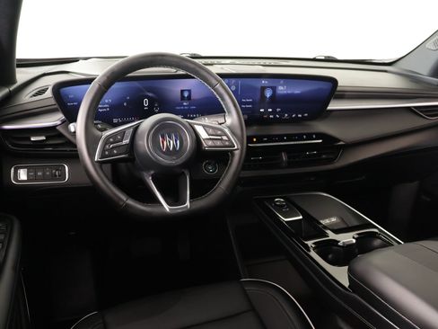 Used 2026 Buick Enclave Sport Touring w/ Power Package FWD image 2