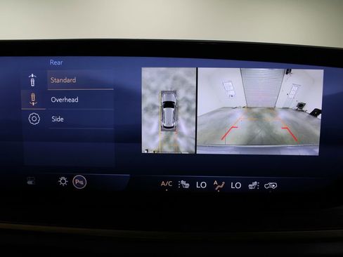 Used 2024 Buick Envision Avenir image 54