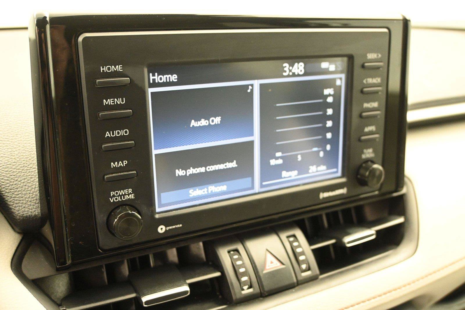 Used 2022 Toyota RAV4 XLE Premium AWD/4WD image 4