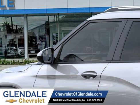 New 2026 Chevrolet TrailBlazer LT w/ LT Cold Weather Package FWD image 12