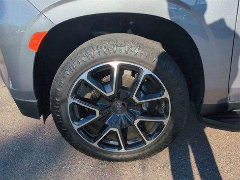 Used 2021 Chevrolet Tahoe RST w/ Rear Media and Nav Package image 34