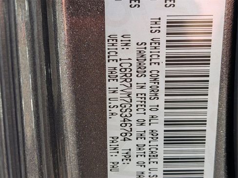 Used 2016 RAM 1500 Laramie w/ Convenience Group image 32