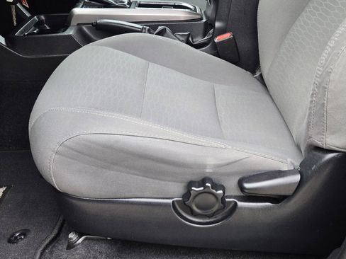 Used 2019 Toyota Tacoma SR5 image 26