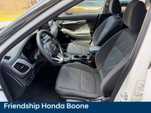 Used 2022 Kia Seltos LX AWD/4WD image 16