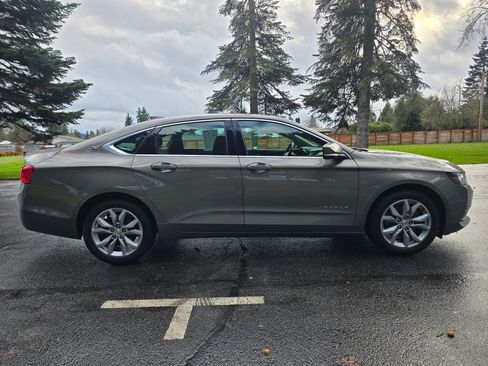 Used 2017 Chevrolet Impala LT image 7