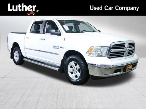 Used 2017 RAM 1500 Classic SLT w/ Luxury Group AWD/4WD image 1